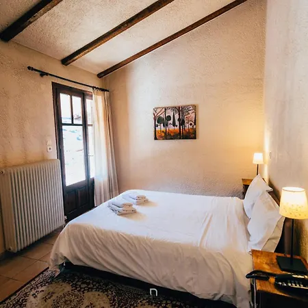 Fanaras Hotel Kalawrita